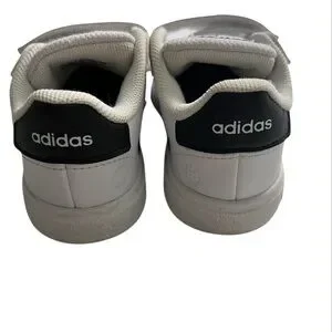 adidas gazelle silver green womens Lacoste Men's T-Clip Velcro Leather Sneakers